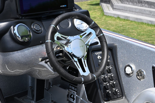 ステアリングホイール Gussi Verona Steering クロームスポーク 0126
